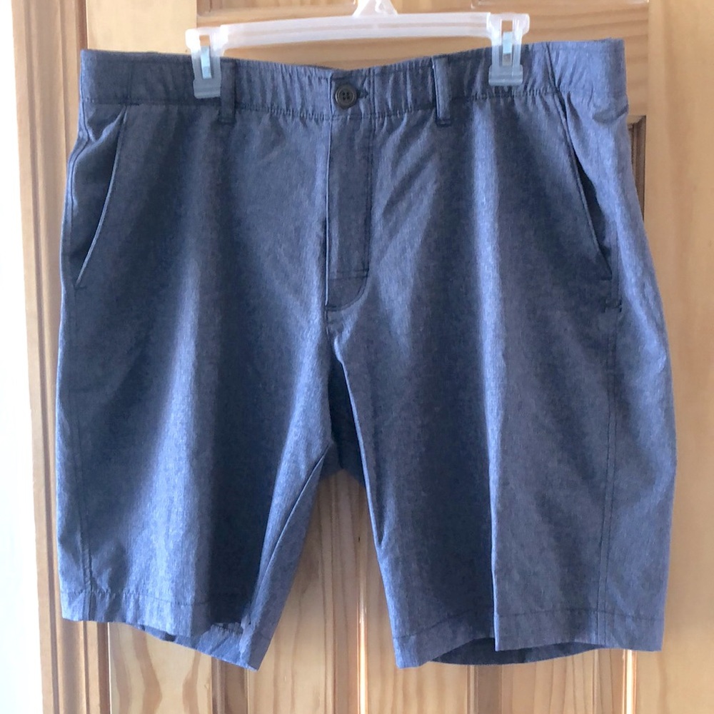 NWOT - Men’s Under Armour Shorts